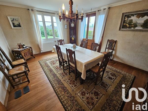 Maison de village 5 pièces de 125 m² à Loguivy-Plougras (22780)