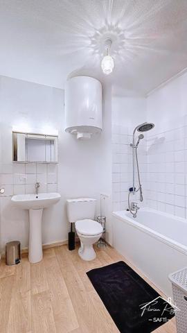 Un studio clé en main avec balcon et parking