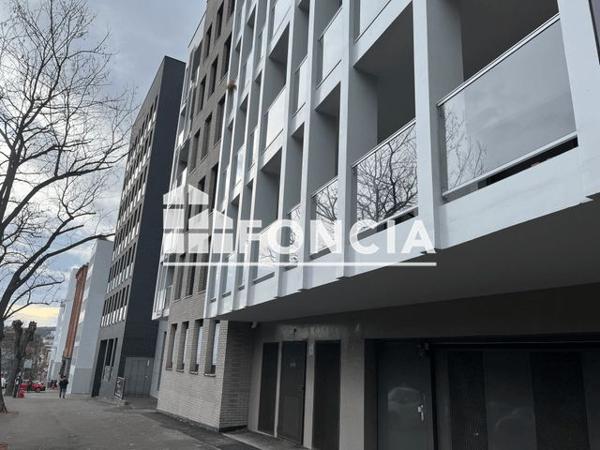 Location Parking - AV VERCINGETORIX Clermont-ferrand 63000