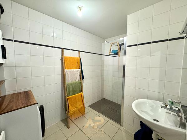Appartement - T3 - Terrasse + parking - Dompierre-sur-Mer (Chagnolet) 288 000 € **  - Référence  JH695ED5