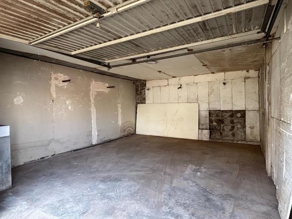 Garage 22m² - Centre Ville Le Pradet