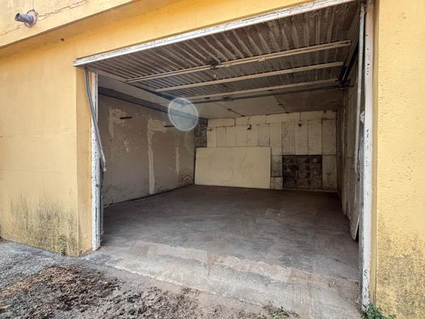 Garage 22m² - Centre Ville Le Pradet