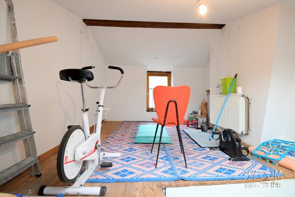 Maison de 150m2 avec 4 chambres, grand salon et cuisine au centre de TOUL Toul (54200)