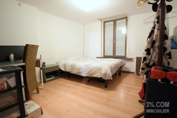 Maison de 150m2 avec 4 chambres, grand salon et cuisine au centre de TOUL Toul (54200)