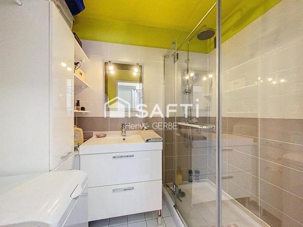 Appartement T3 lumineux - Perverie/Petit Port