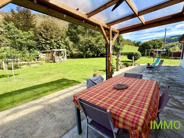 Vente / Maison de plain-pied à Larceveau-Arros-Cibits (64120)