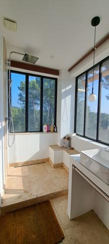 L'Isle-sur-la-Sorgue (84800) IIse sur laSorgue Colline maison de 160 m2 terrain 3540 m2