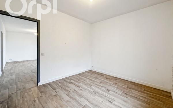 Maison à louer    4 pièces •  Saint-Étienne-de-Fontbellon