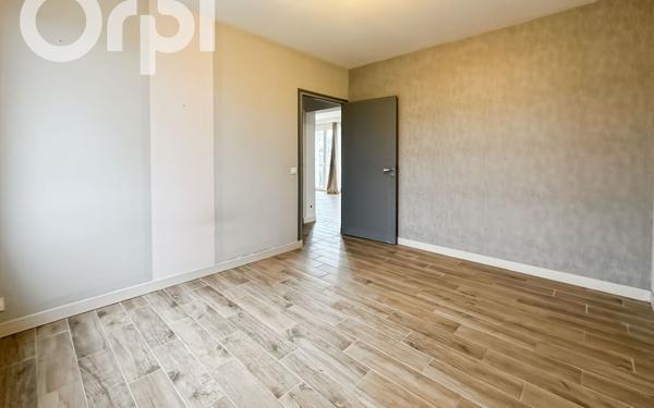 Maison à louer    4 pièces •  Saint-Étienne-de-Fontbellon