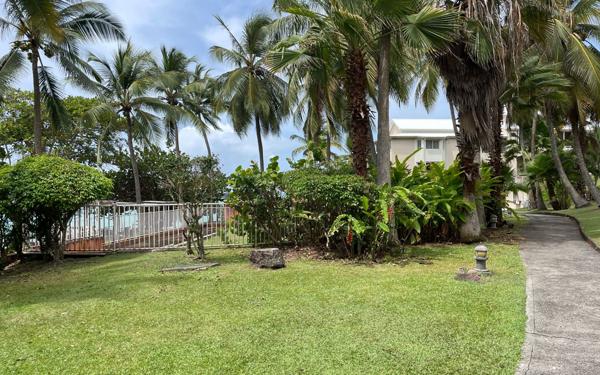 Appartement à vendre    2 pièces • 30 m2 Le Gosier