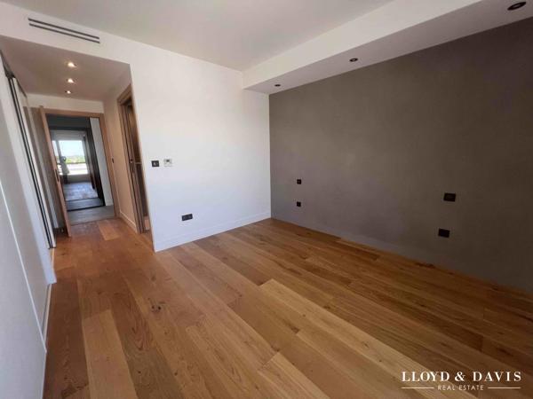 T4 Dernier étage terrasse 120m²