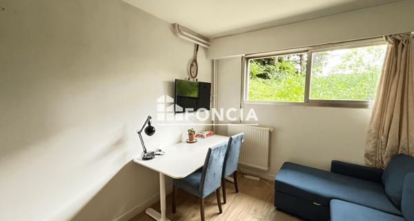 Location Studio meublé 16.87 m² - Levallois-perret 92300