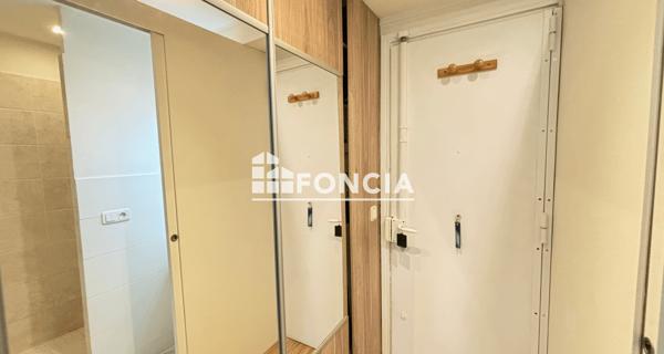 Location Studio meublé 16.87 m² - Levallois-perret 92300