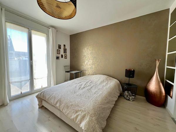 Maison Carrieres Sur Seine 8 pièce(s) 145 m2 €840 000 ** - Référence 7616