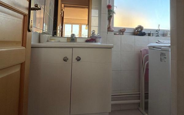 Appartement à vendre    3 pièces • 66,29 m2 Villeurbanne