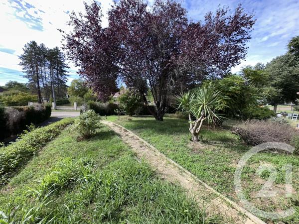 Maison à vendre  5 pièces - 85 m 2   COSNE COURS SUR LOIRE  - 58