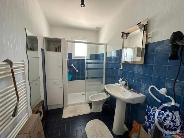 Maison à vendre  5 pièces - 85 m 2   COSNE COURS SUR LOIRE  - 58