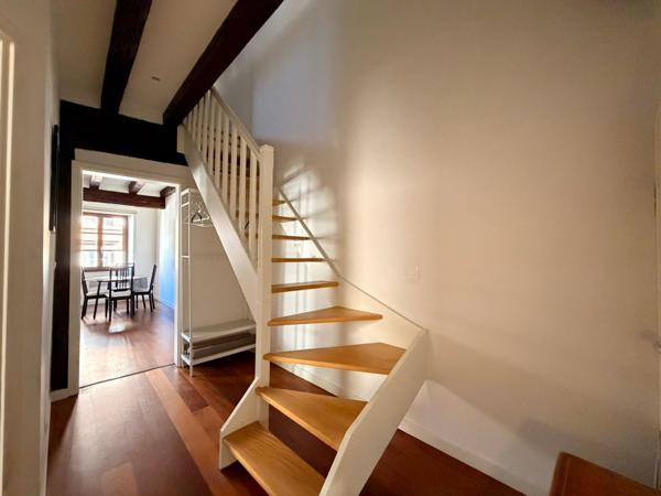 Appartement - 3 pièces - 77 m²