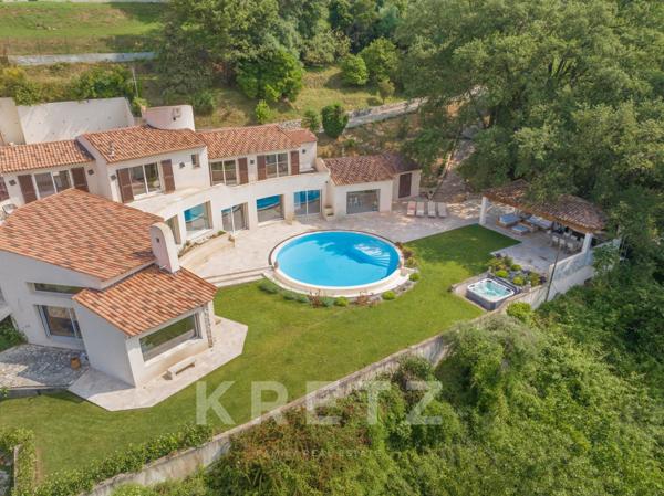 VENCE – CONTEMPORAINE D’EXCEPTION AVEC VUE MER