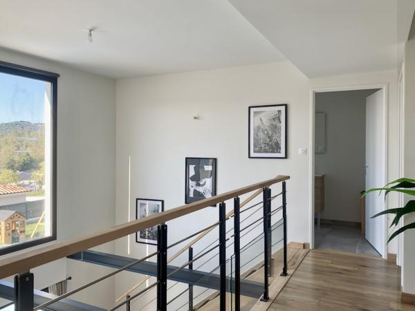 Saint-Vallier (26240) Maison contemporaine RT 2012 avec piscine et vue panoramique – Saint-Vallier (Drôme)