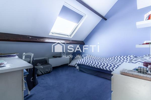 Maison de charme spacieuse et idéalement située !