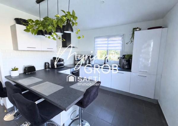 Montauban - Secteur Bas Pays - Maison T4 de 90 m2 avec piscine style lagon