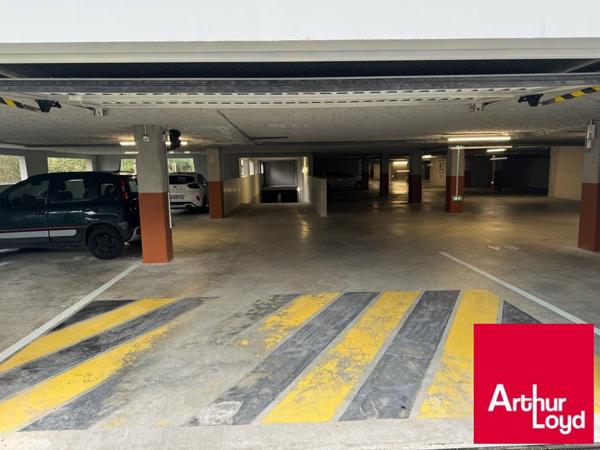 BUREAUX NEUFS 47.30 M² - A VENDRE - SUR BIARRITZ QUARTIER AEROPORT
