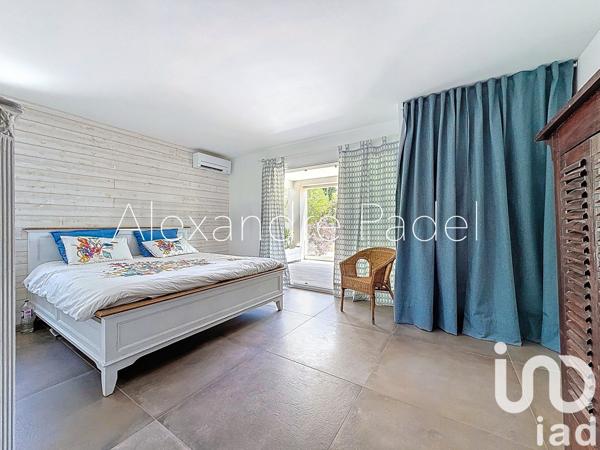 Maison à vendre 10 pièces 270 m² Carqueiranne