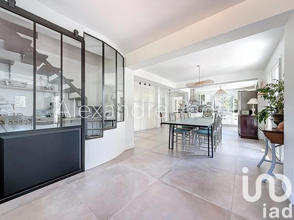 Maison à vendre 10 pièces 270 m² Carqueiranne