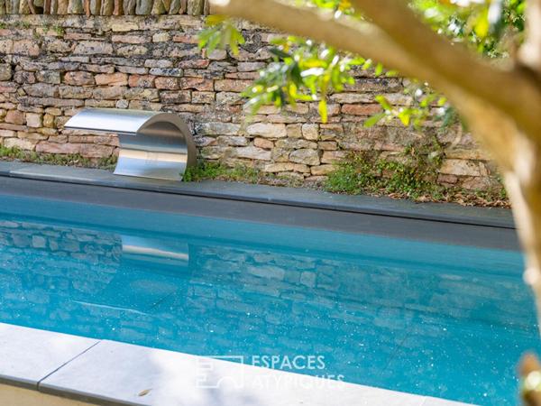 Rénovation contemporaine d’un ancien chai avec piscine au coeur de Givry