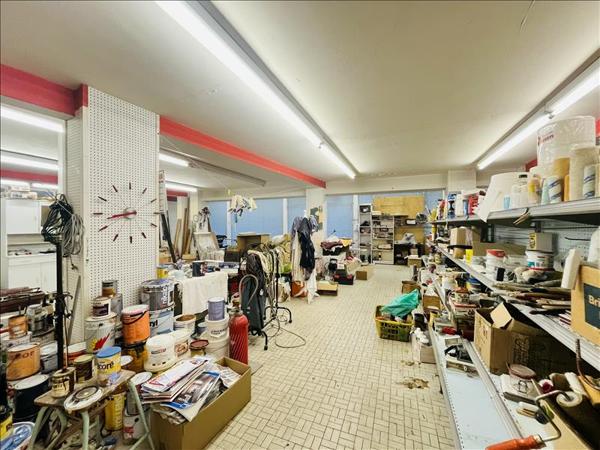 Immeuble à vendre |  Lesperon |  780 m²