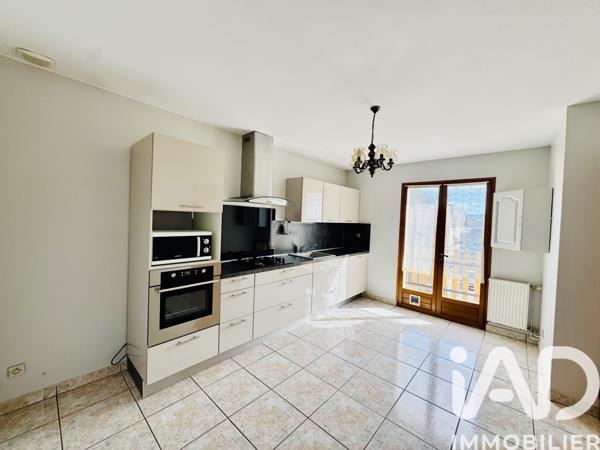 Maison à vendre 5 pièces 134 m² Saint-Priest-en-Jarez
