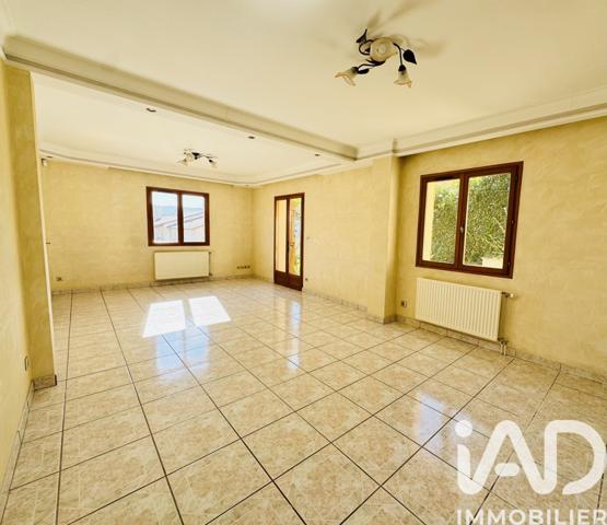 Maison à vendre 5 pièces 134 m² Saint-Priest-en-Jarez