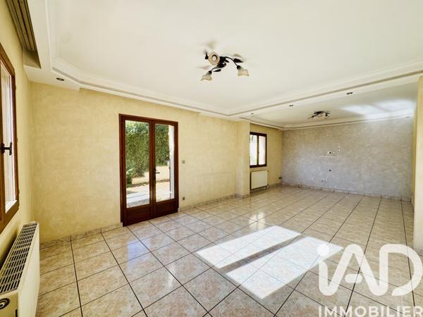 Maison à vendre 5 pièces 134 m² Saint-Priest-en-Jarez