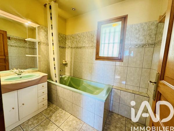 Maison à vendre 5 pièces 134 m² Saint-Priest-en-Jarez