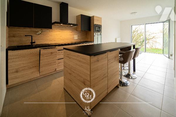 COUP DE COEUR - ANNECY + GARAGE - APPARTEMENT - environ 43 m²