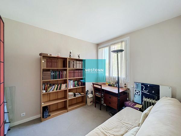À vendre un appartement à Franconville de 5 pièces - proche des commodités, des écoles, commerces et axes autoroutiers - Box- cave  - bâtiment ravalé