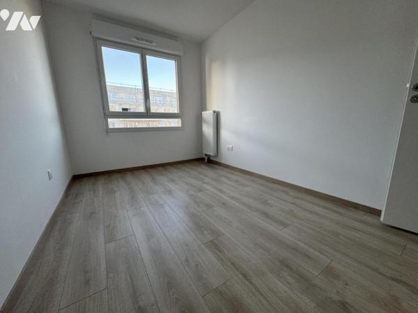 Valenciennes Appartement type 3 5ème étage avec parking résidence 2025 av