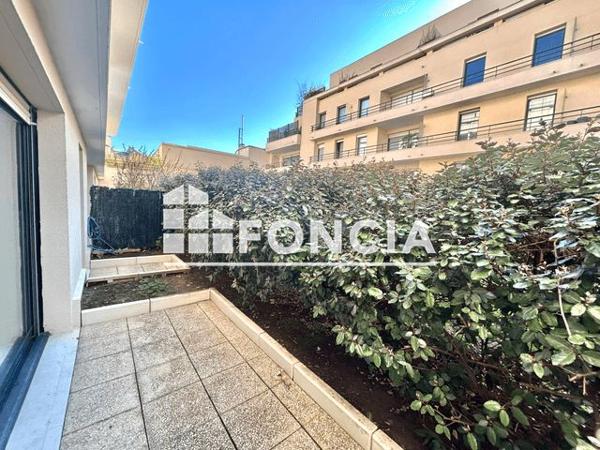 Location Studio 28.46 m² - 29 RUE DANTON Malakoff 92240