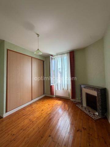 Saint Yrieix. Maison 190 m² sur terrain de 4070 m²