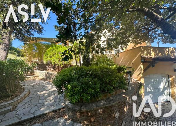 Maison à vendre 6 pièces 222 m² Six-Fours-les-Plages