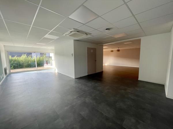 Bureaux à louer à MARBEUF 27110