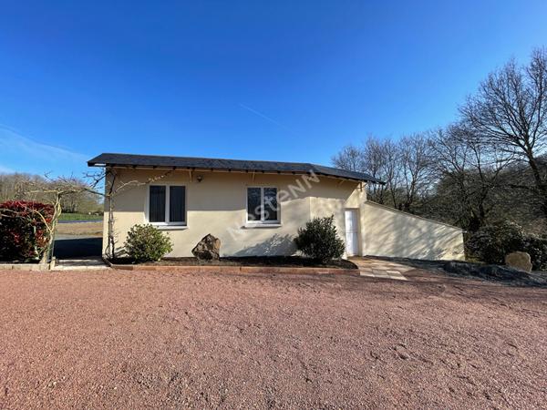 Super pavillon sur une parcelle de 16000m² voir +++