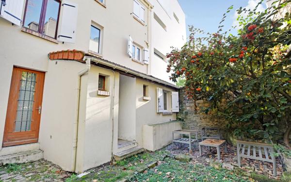 Immeuble à vendre    8 pièces • 107 m2 Paris 15