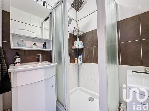 Appartement 5 pièces de 90 m² à Ballainvilliers (91160)