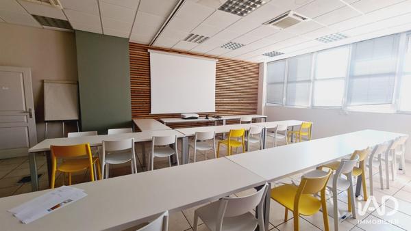 Bureaux à vendre 487 m² Carpentras