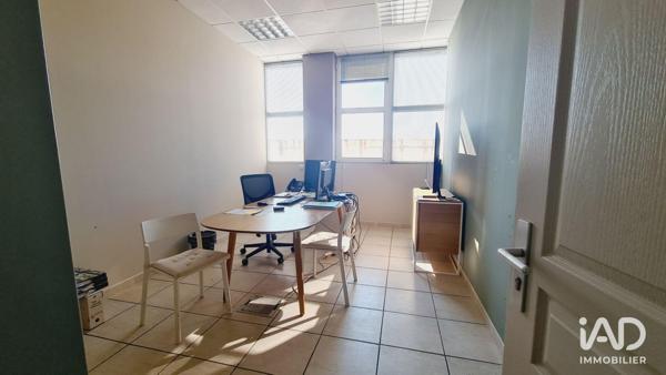 Bureaux à vendre 487 m² Carpentras