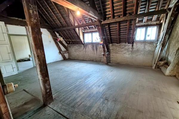 Appartement 4 pièces - 166 m²