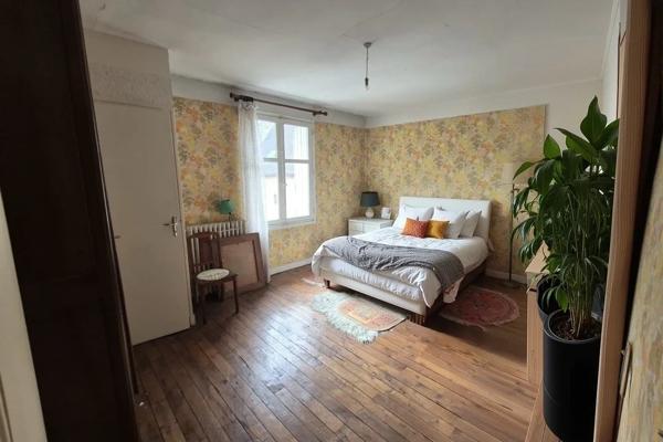 Appartement 4 pièces - 166 m²