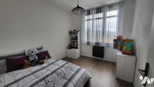 BEAUCOURT, dans une petite copropriété appartement rénové trois pièces avec cave et garage